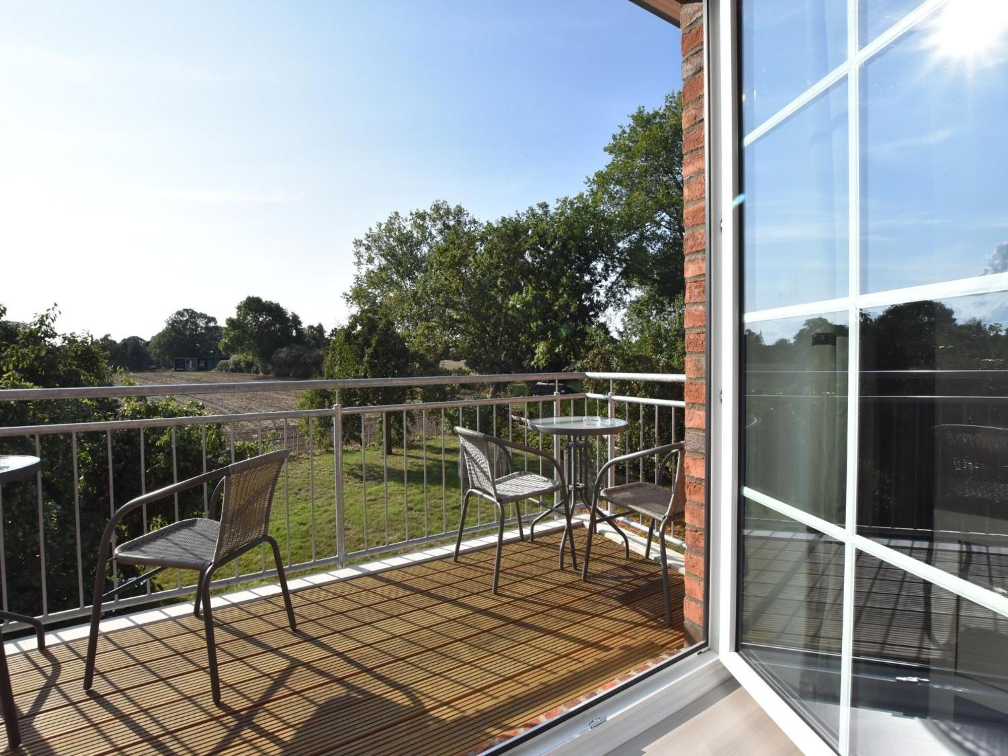 Charming Apartment In Oldenburg In Holstein With Terrace Εξωτερικό φωτογραφία